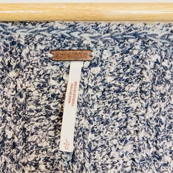 Free People Good Day Cropped Pullover Sweater. Blue/white Size Large - Picture 6 of 8